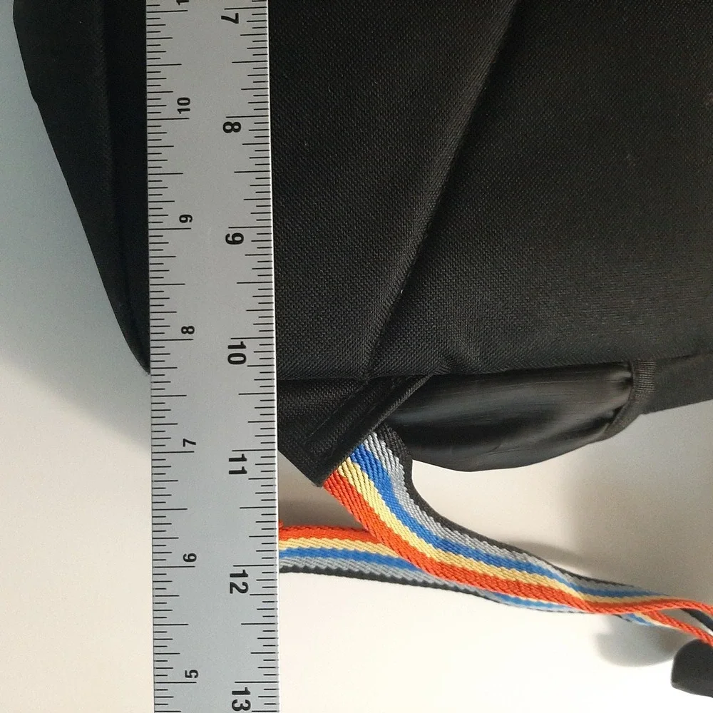 Smiggle backpack features